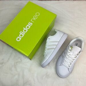 adidas neo Cloudfoam Advantage Trainer Sneaker NWT Size 8